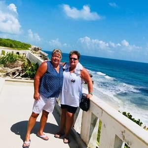 Meet your Posher, Sheri